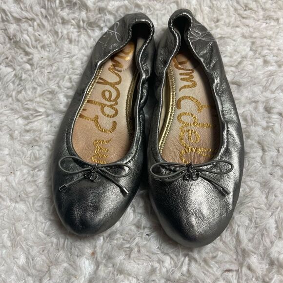 Sam Edelman Silver Flats - Picture 1 of 9